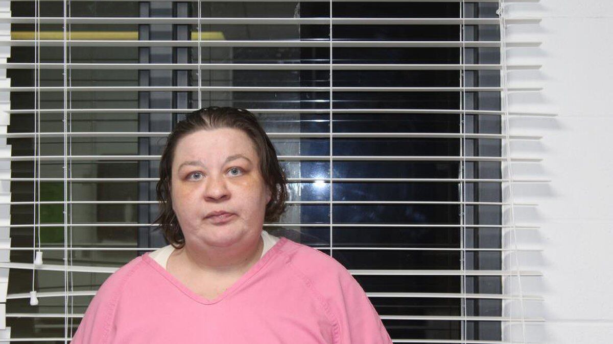 Nixa woman charged after leading officers on an 18mile chase; later