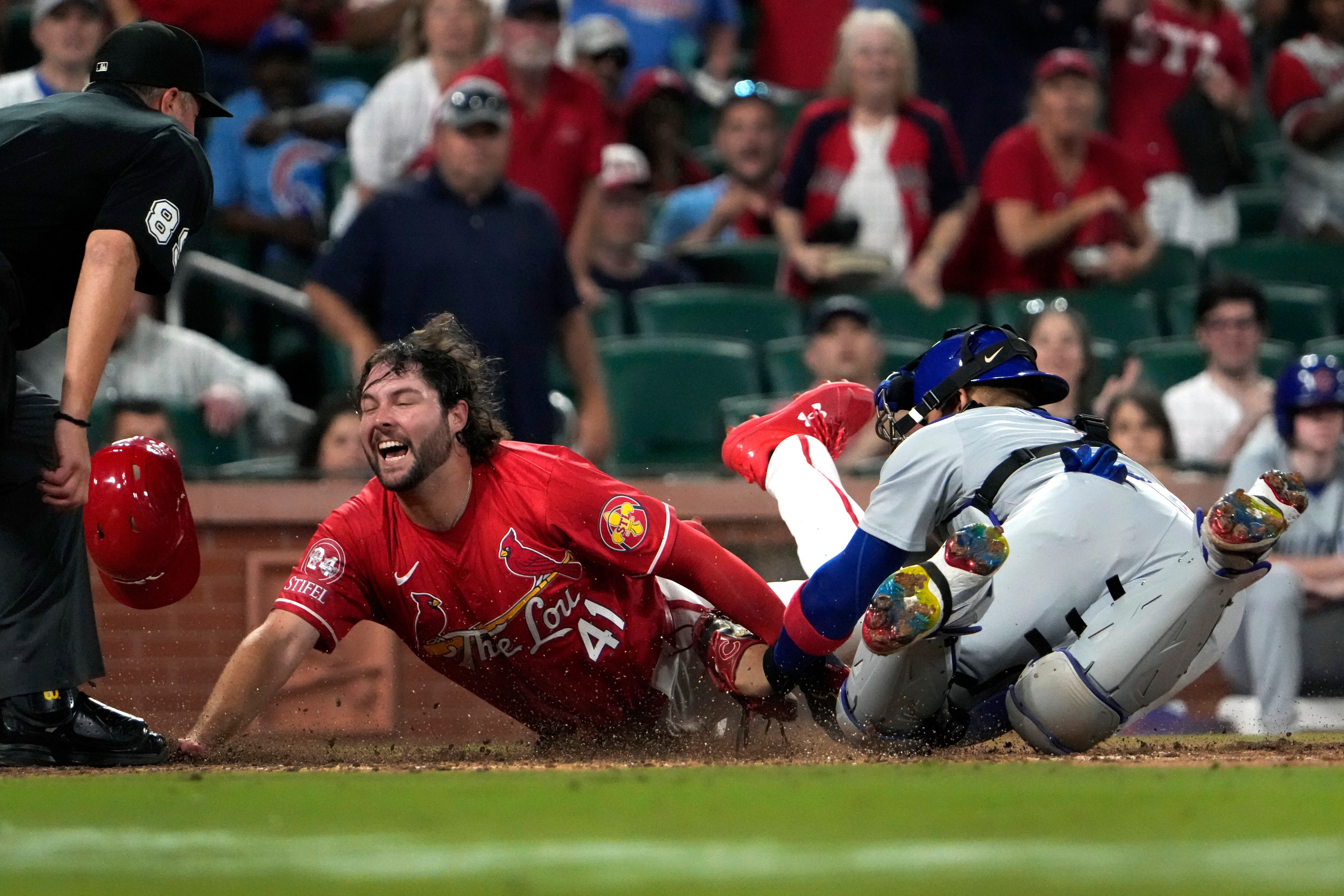 Cardinals rally in the eighth and then hold off Cubs for a victory - Vimarsana News