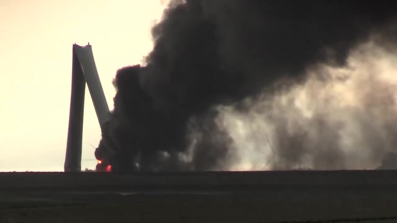 Storms spin up tornadoes in Iowa that topple wind turbines, cause damage in at least one town - Vimarsana News