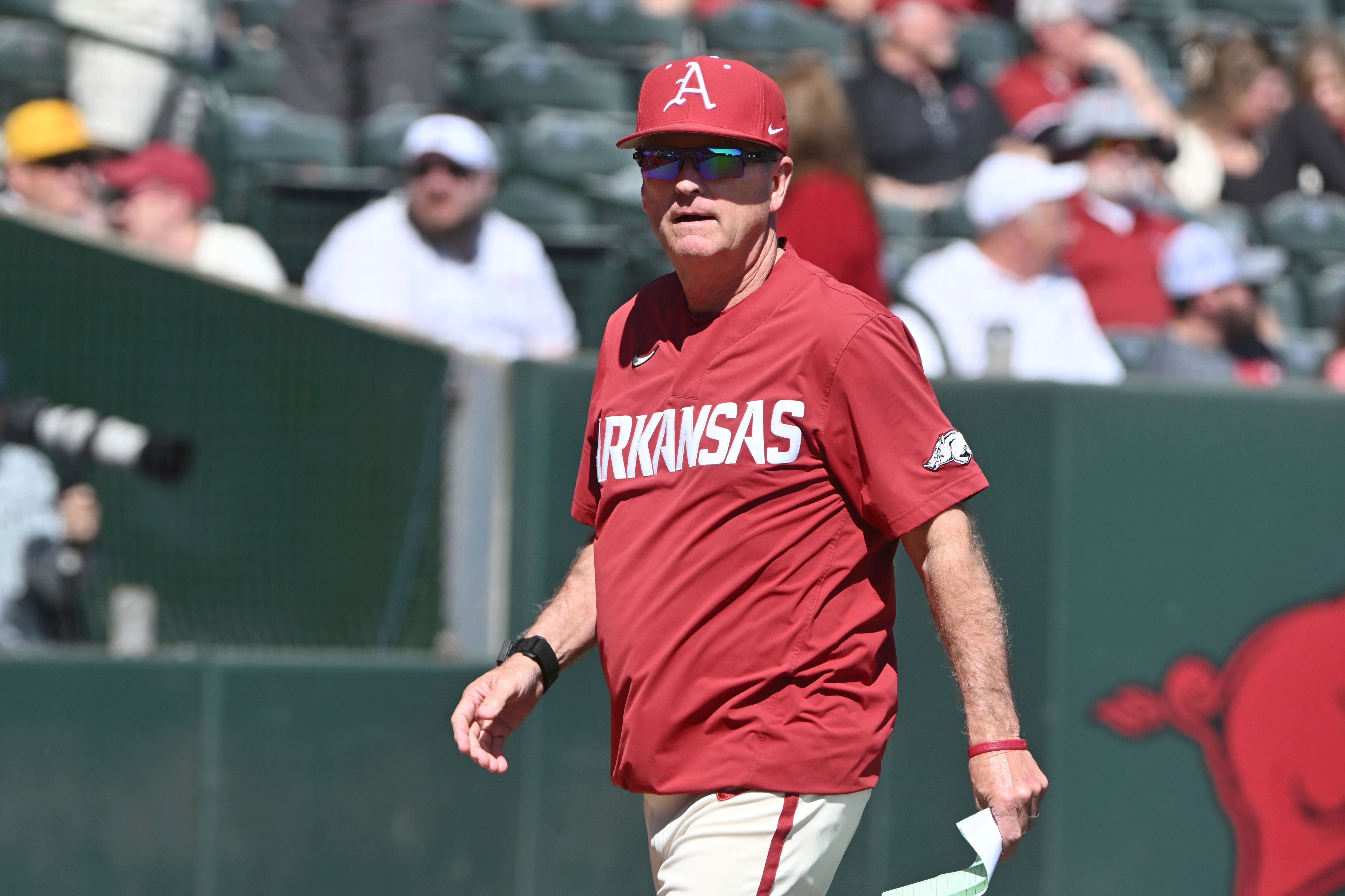 Waldschmidt hits two home runs to help Kentucky advance over Arkansas in SEC Tournament - Vimarsana News