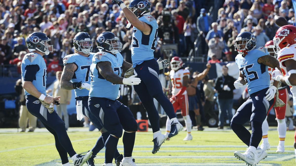 Tennessee Titans tight end Anthony Firkser (86) celebrates with offensive guard Rodger Saffold (76) after Firkser scored a touchdown against the Kansas City Chiefs in the first half of an NFL football game Sunday, Nov. 10, 2019, in Nashville, Tenn. (AP Photo/Mark Zaleski)